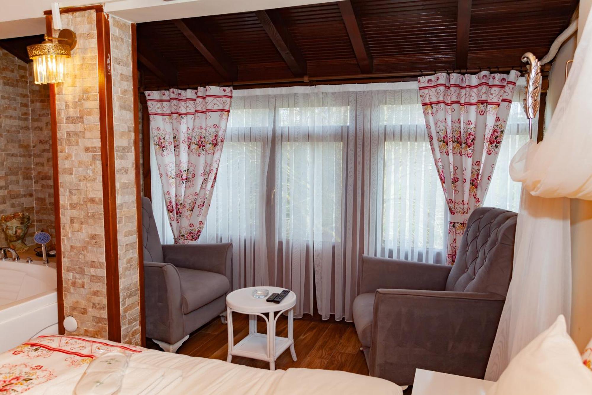 Tias Shelale Otel Ağva Buitenkant foto