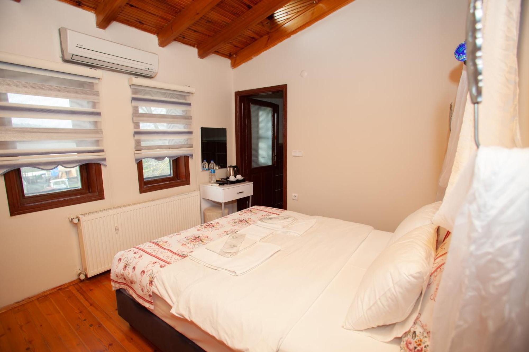 Tias Shelale Otel Ağva Buitenkant foto
