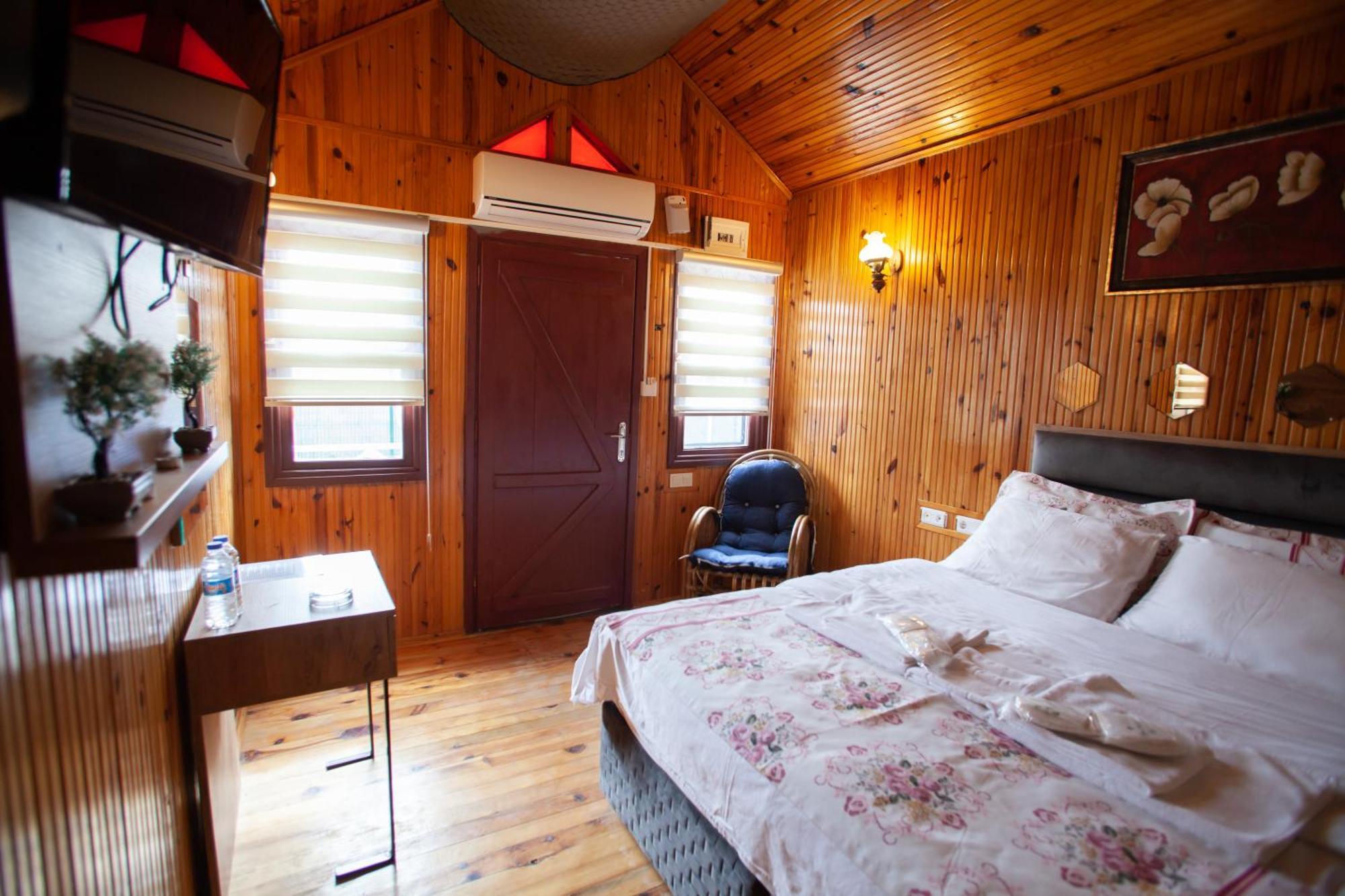 Tias Shelale Otel Ağva Buitenkant foto