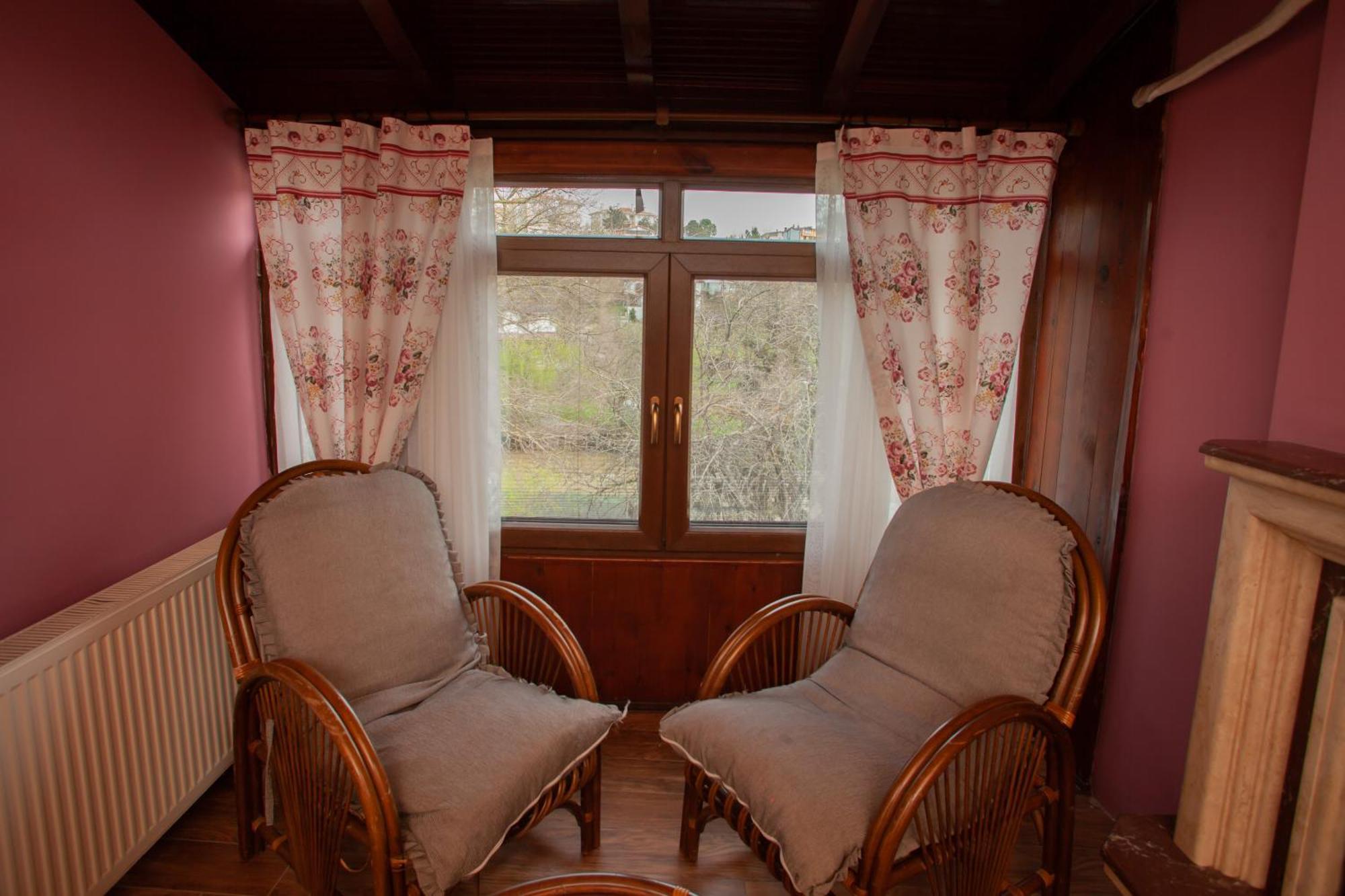 Tias Shelale Otel Ağva Buitenkant foto