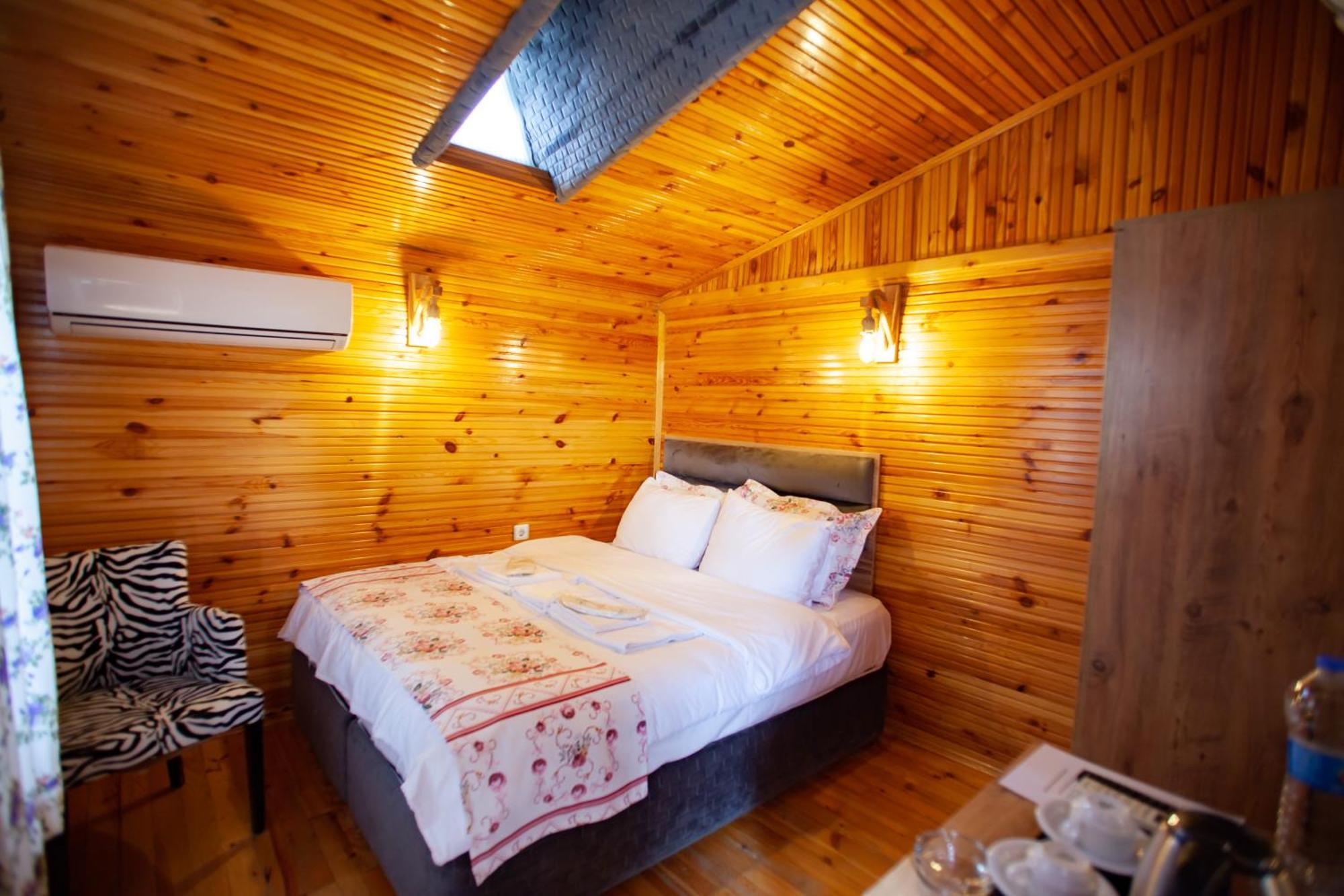 Tias Shelale Otel Ağva Buitenkant foto
