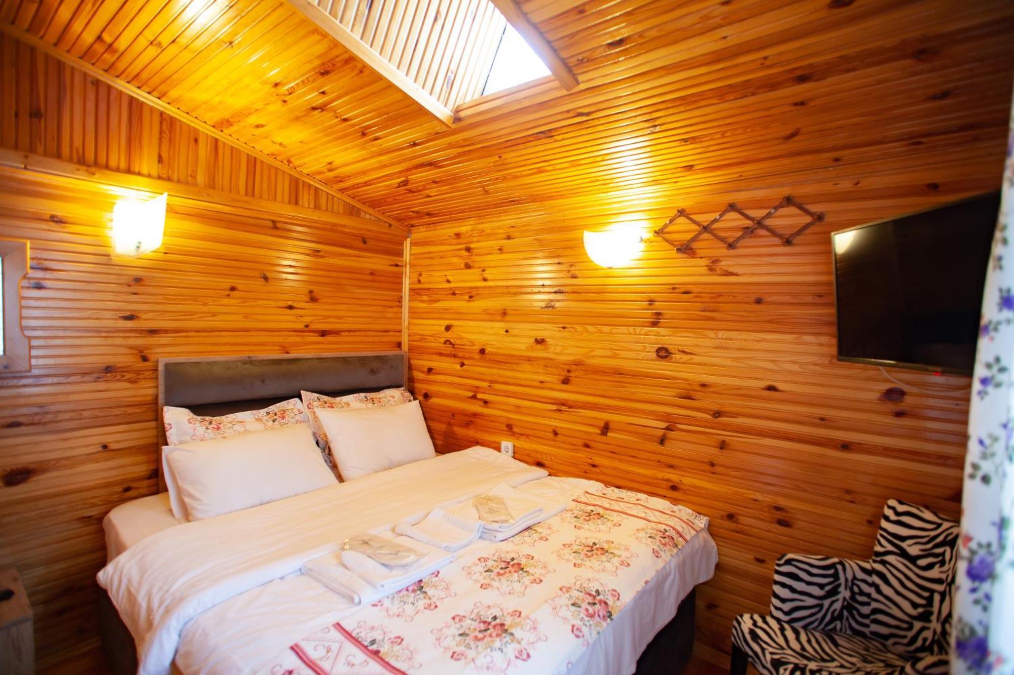 Tias Shelale Otel Ağva Buitenkant foto